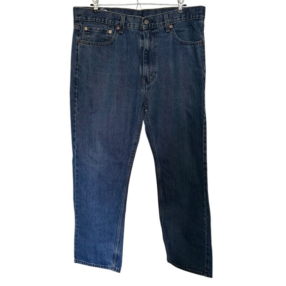 Levi’s 505 Regular Mid Rise Regular Fit Straight Leg Jean - Picture 3 of 9